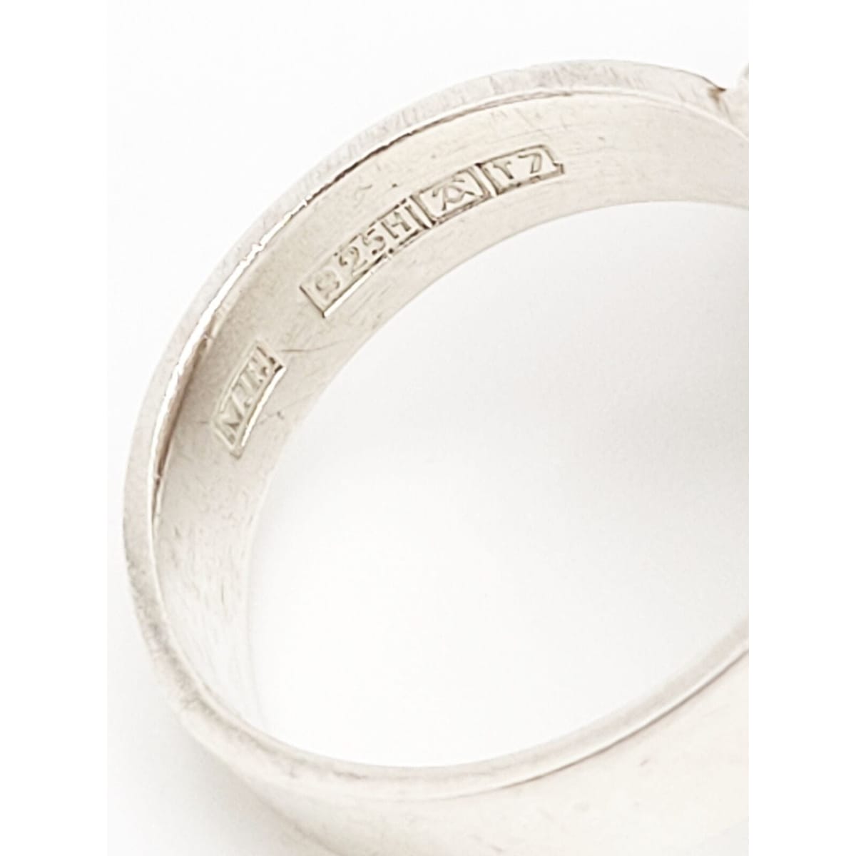 Matti J Hyvarinen Jewelry Matti J Hyvärinen Sirokoru Finland Abstract Mod Sterling Silver Ring Circa 1972