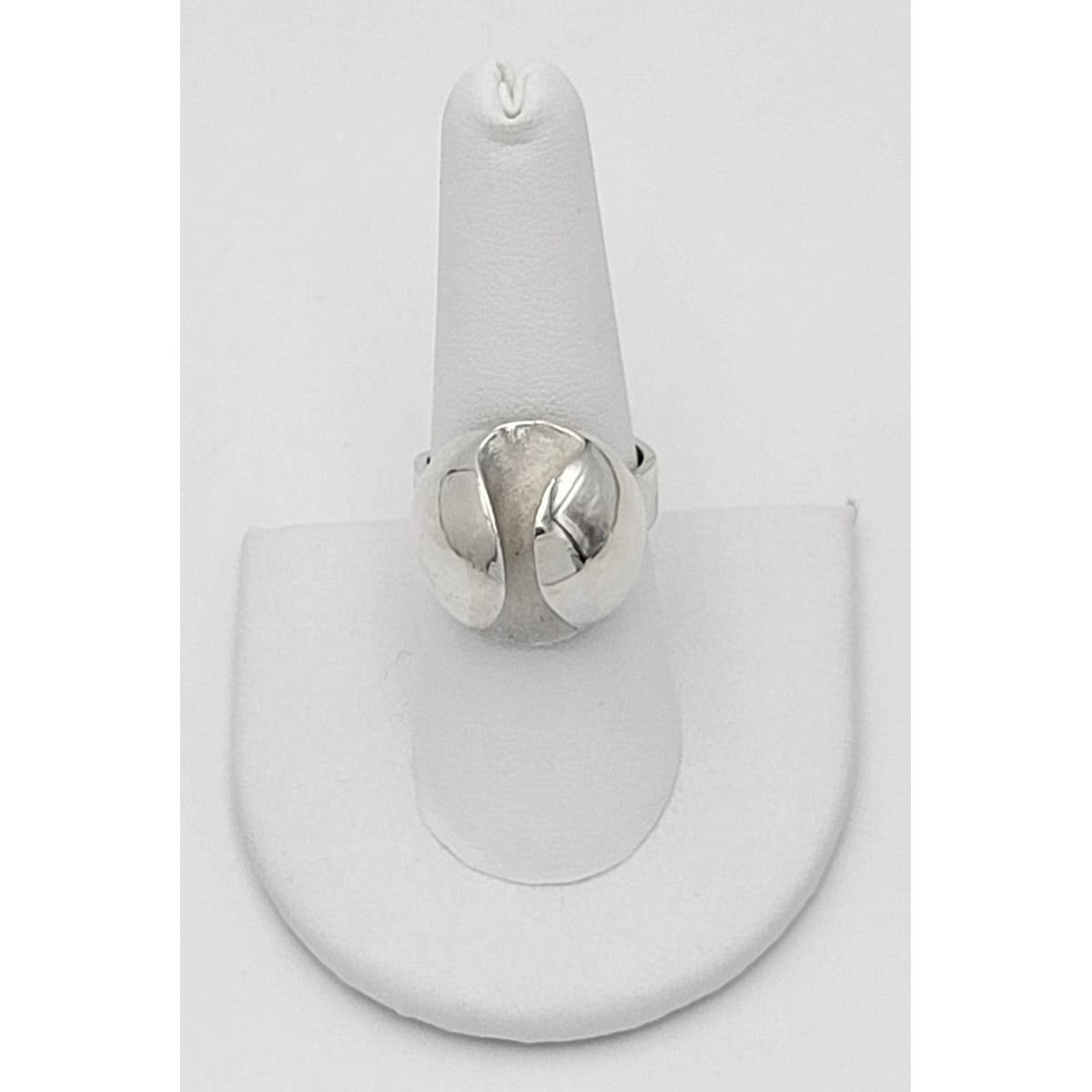 Matti J Hyvarinen Jewelry Matti J Hyvärinen Sirokoru Finland Modernist Sterling Cocktail Ring 1974