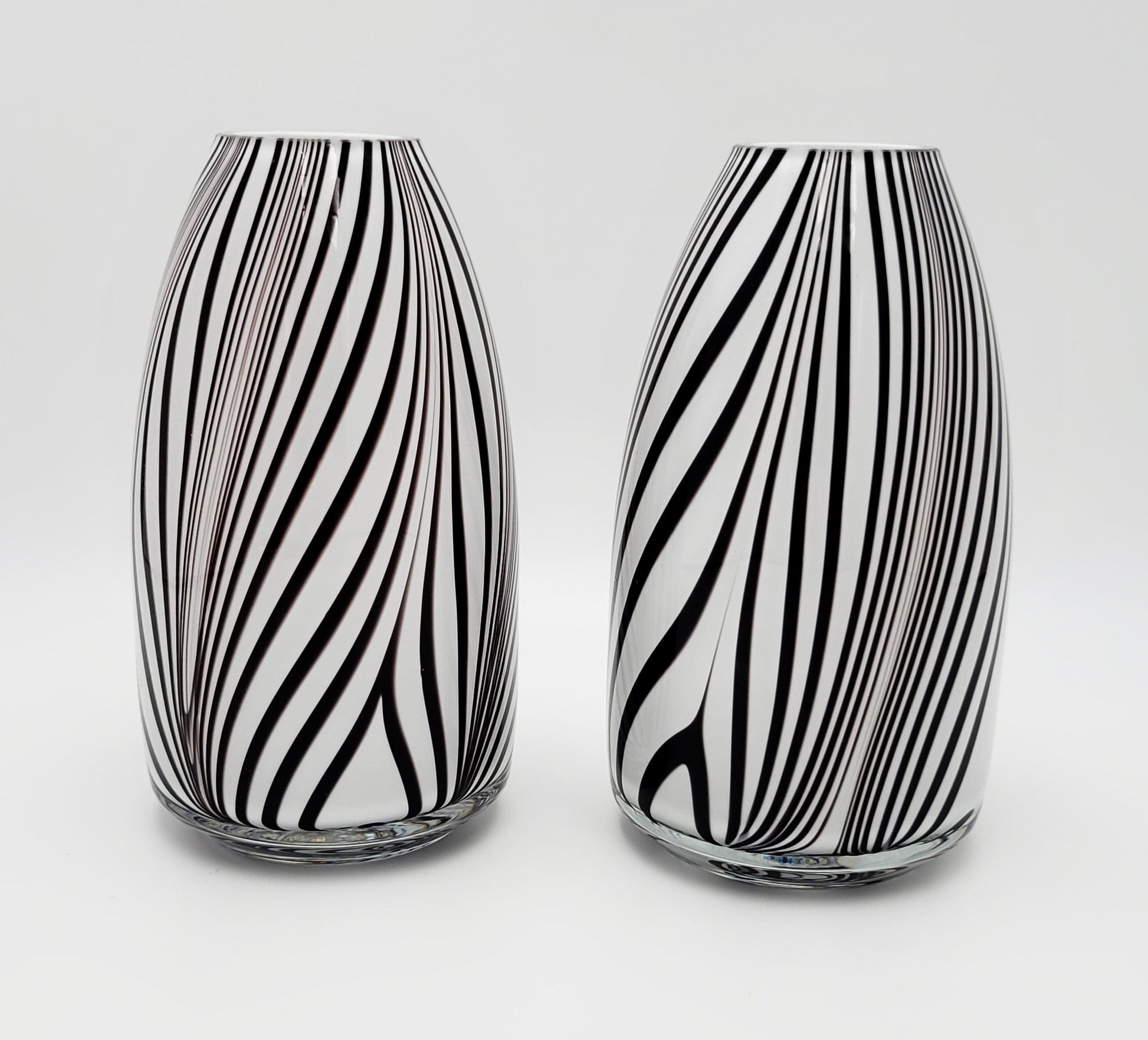 Murano Italy Vase Set of 2 Vintage Modernist Abstract Murano Hand Blown Art Glass Cased Vases