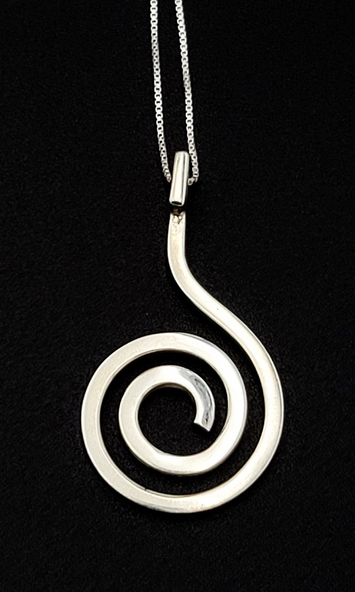 Sterling Silver Jewelry Vintage Sterling Silver Abstract Modernist Swirl Maze Pendant Necklace Circa 1980s