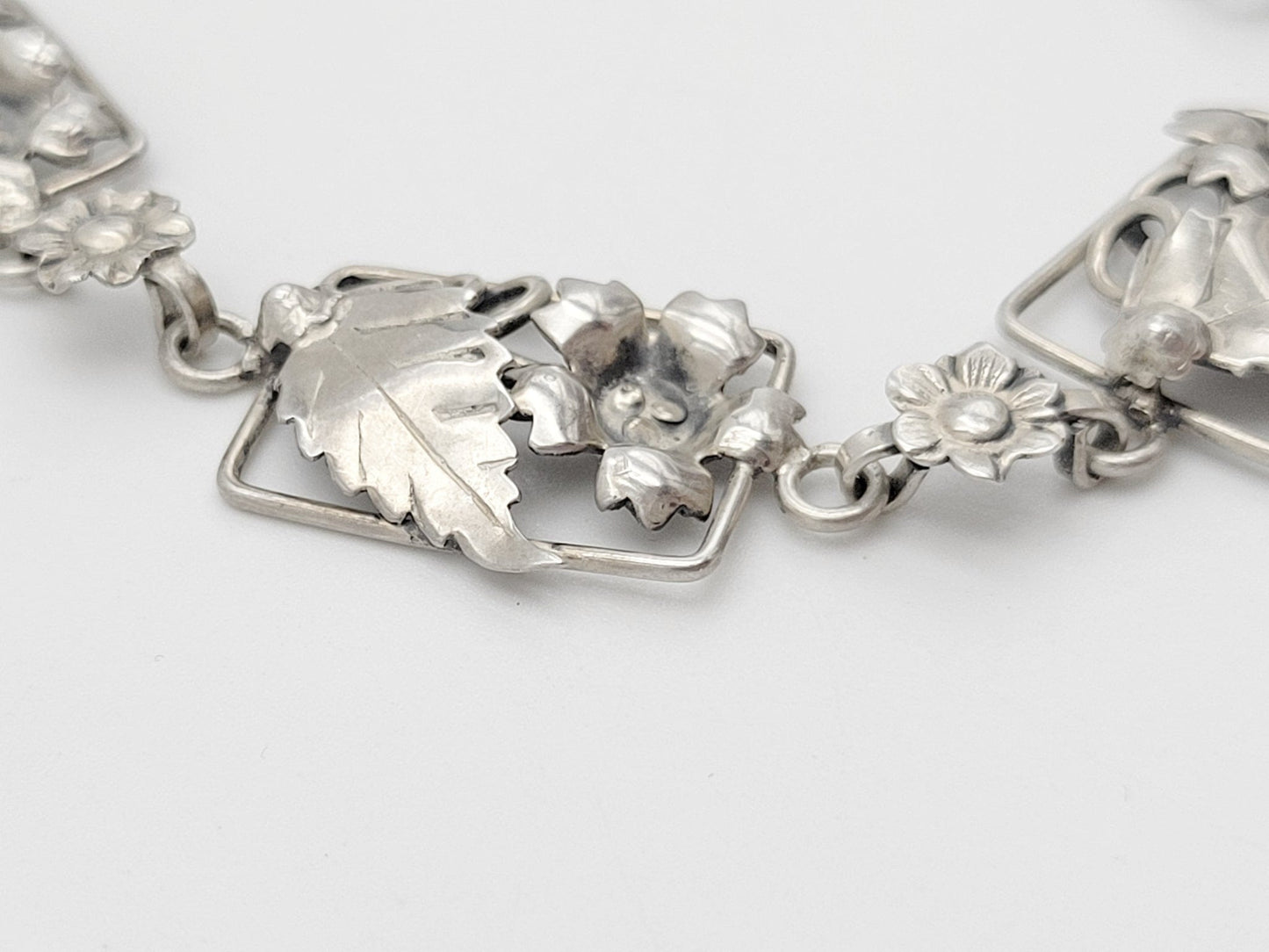 Vintage Sterling Bracelet Jewelry Art Deco Raised Relief Flora Fauna Sterling Silver Panel Links Bracelet 40/50s